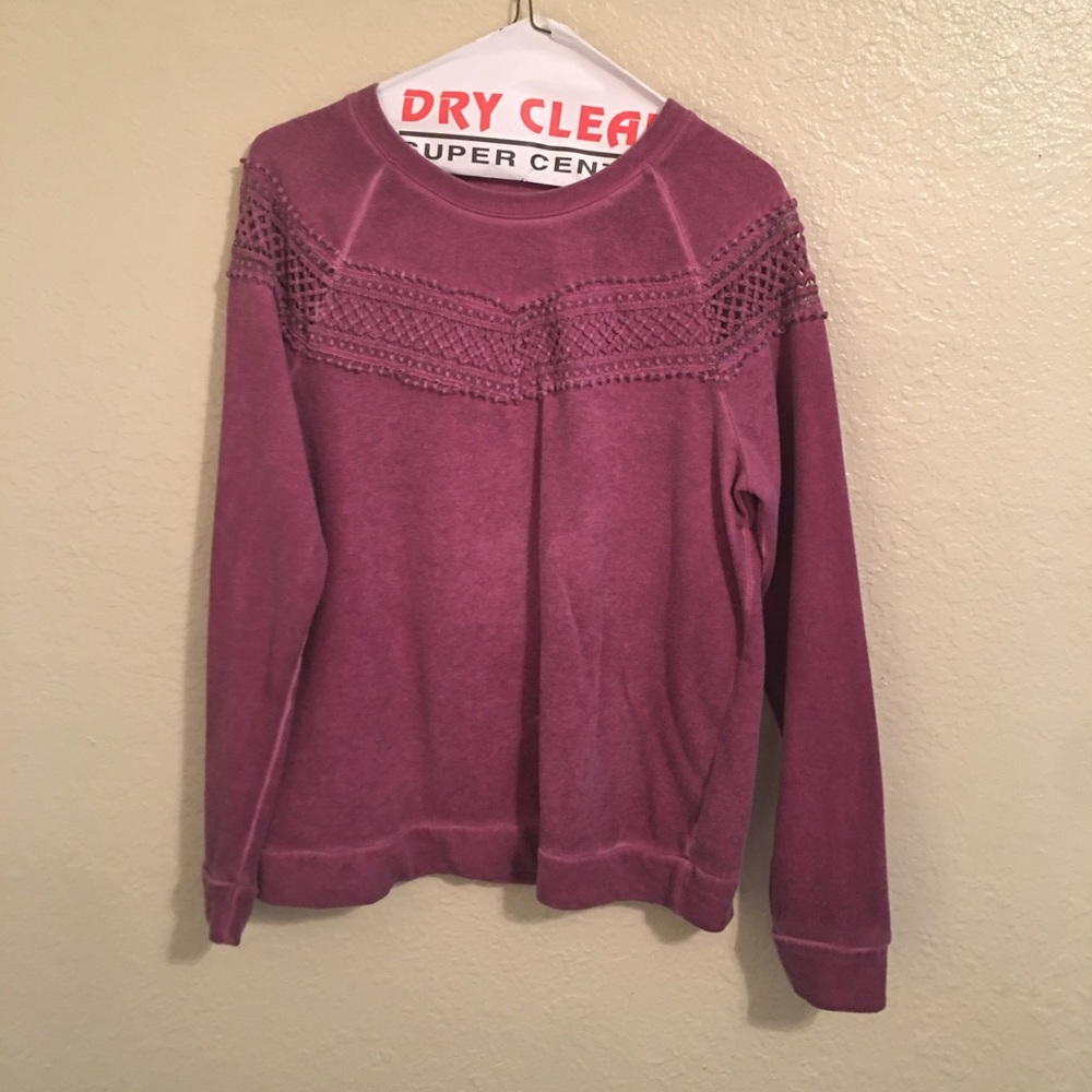 Long sleeve maroon sweater